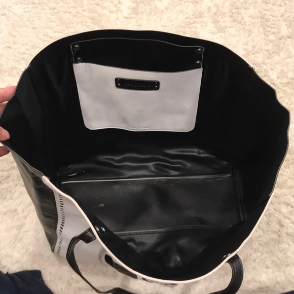 Vera Bradley Faux Leather Tote - Picture 5 of 6